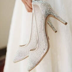 Ποια παπούτσια είναι ιδανικά για το φθινοπωρινό σας γάμο;